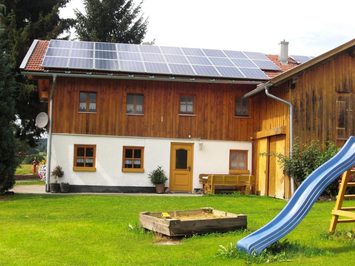 Lovely Holiday Home In Viechtach Near The Forest Ngoại thất bức ảnh