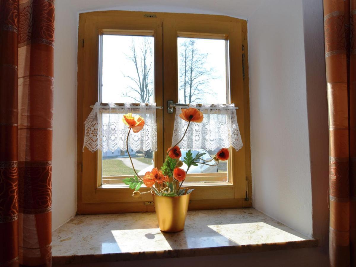 Lovely Holiday Home In Viechtach Near The Forest Ngoại thất bức ảnh